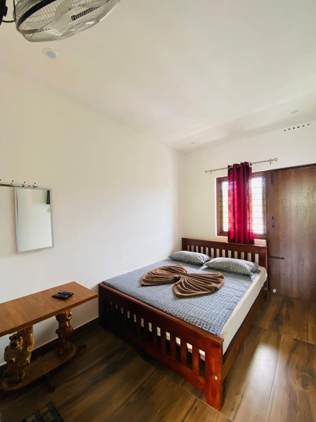 COUPLE ROOMS (2)